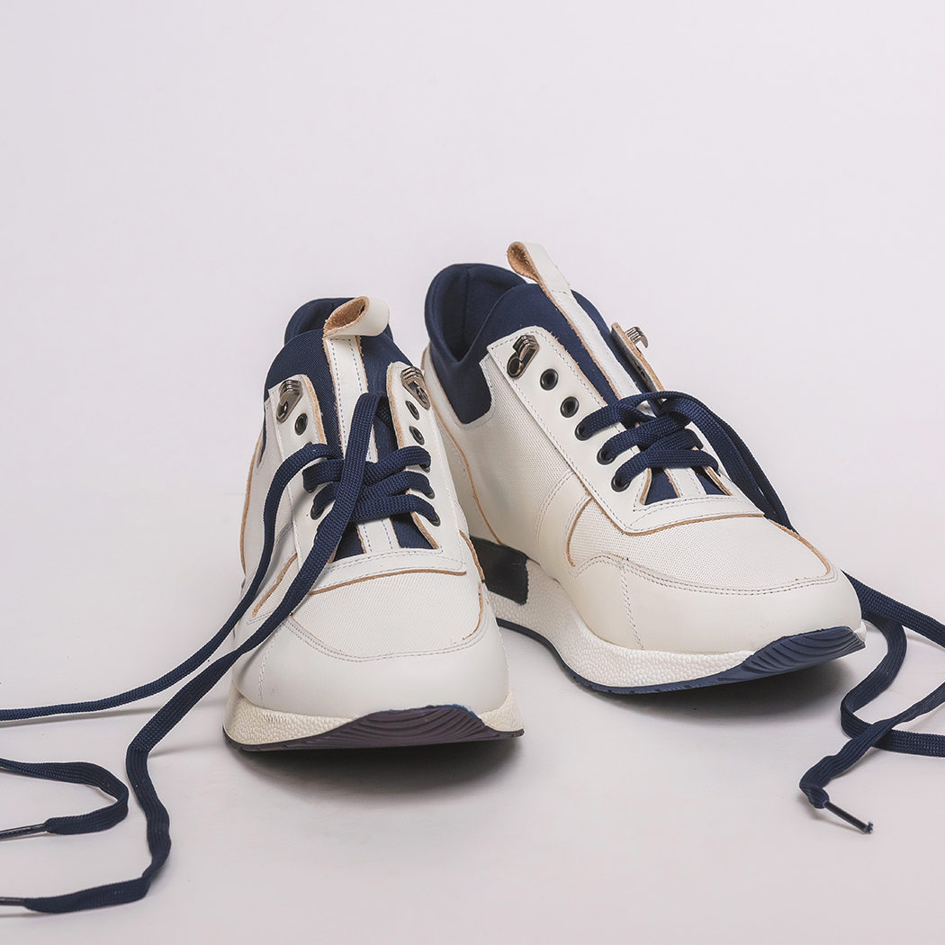 Sportowe buty męskie do 300 zł na lato 2022 – jakie wybrać? Zobacz TOP modele